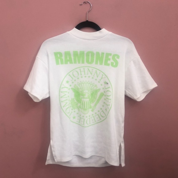 American Eagle Outfitters Tops - Ramones T shirt